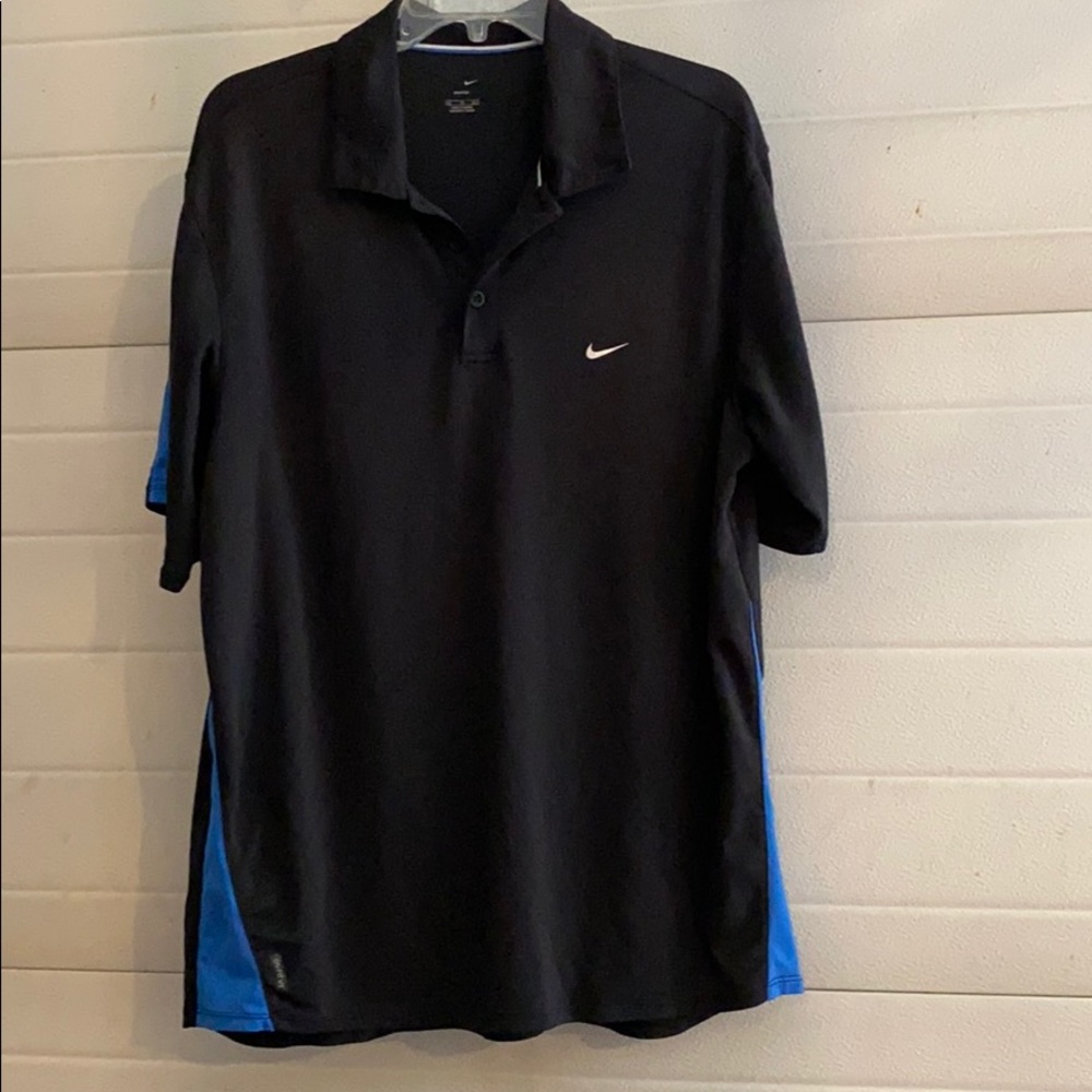 Young men’s short sleeve polo shirt